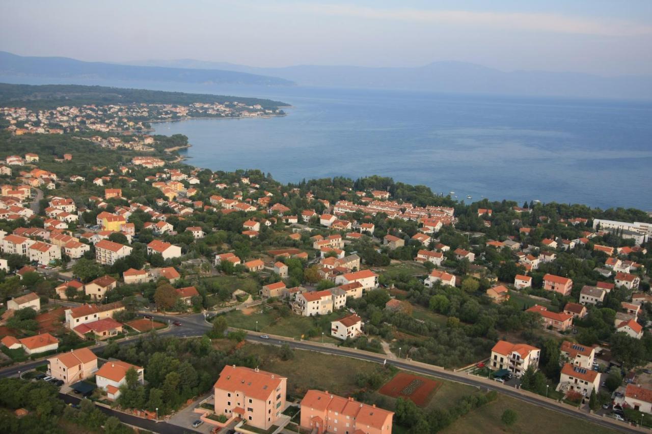 Apartments Rendulic Malinska Exterior foto